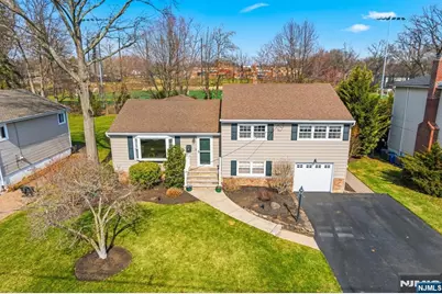 262 Cornwall Road, Glen Rock, NJ 07452 - Photo 4