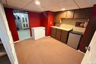 911 Colfax, Pompton Lakes, NY 07442 - Photo 16