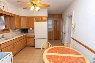 37 Kearney St, Dover, NJ 07801 - Photo 8