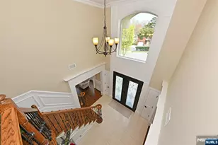 106 Arnot Pl, Paramus, NJ 07652 - Photo 4