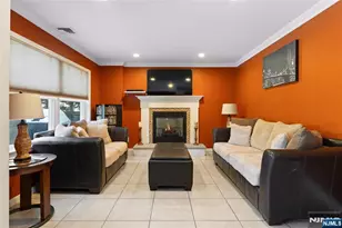 330 Hickory St, Washington Township, NJ 07676 - Photo 8