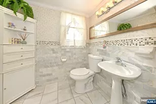 50 Catherine Ave, Saddle Brook Township, NJ 07663 - Photo 20