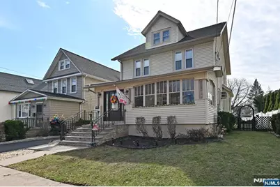 99 Christie Street, Ridgefield Park, NJ 07660 - Photo 2