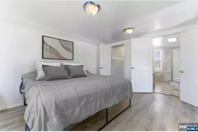 71 Franklin Terrace, Irvington, NJ 07111 - Photo 26