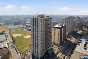 160 Overlook Ave 16C, Hackensack, NJ 07601 - Photo 24