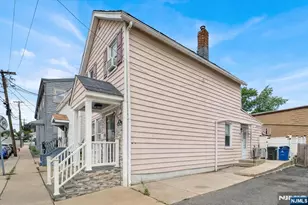 76 Holmes St, Belleville, NJ 07109 - Photo 2