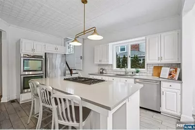 97 Montclair Avenue, Montclair, NJ 07042 - Photo 14