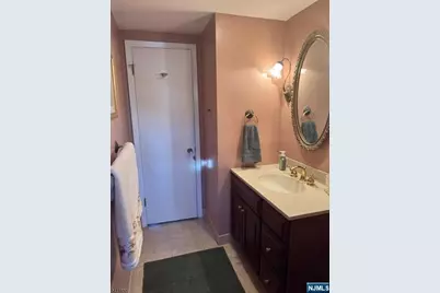 2 Peach Tree Court, Parsippany, NJ 07054 - Photo 24
