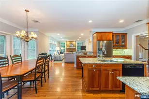 503 Stonewall Ct, Wyckoff Township, NJ 07481 - Photo 8