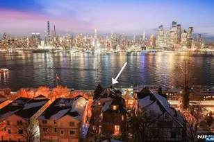 31-33 Hamilton Ave, Weehawken, NJ 07086 - Photo 2