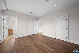 475 Morse Ave, Ridgefield, NJ 07657 - Photo 14