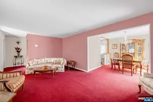 704 Evans St, Paramus, NJ 07652 - Photo 6