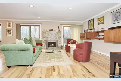 10 Romopock Court, Mahwah, NJ 07430 - Photo 6