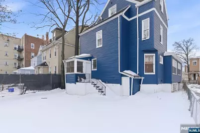 158 S Clinton Street, East Orange, NJ 07018 - Photo 22