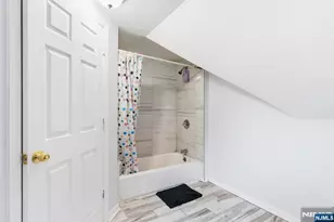 158 S Clinton St, East Orange, NJ 07018 - Photo 20