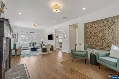 5 Canterbury Drive, Montclair, NJ 07042 - Photo 4