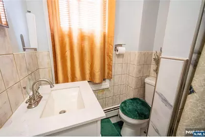 108 Hollywood Avenue, East Orange, NJ 07018 - Photo 24