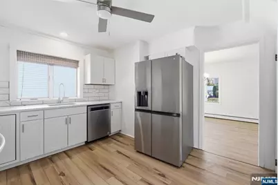 143 Carpenter Street, Belleville, NJ 07109 - Photo 16