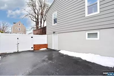 47 Franklin Avenue, Hasbrouck Heights, NJ 07604 - Photo 26