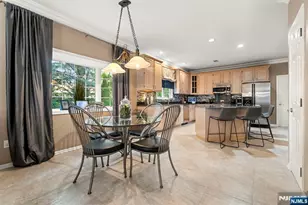 9 Woodland Ct, Wayne, NJ 07470 - Photo 4