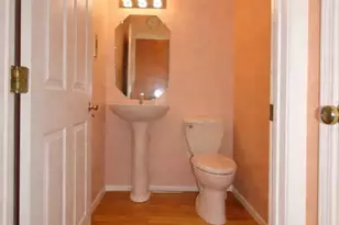 92 Perez Dr, Newark, NJ 07103 - Photo 8