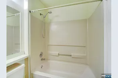 77 Howard Street, Newark, NJ 07103 - Photo 14