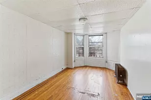 305 Clifton Ave, Newark, NJ 07104 - Photo 12