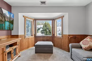 229 Rockland Ave, River Vale Township, NJ 07675 - Photo 10