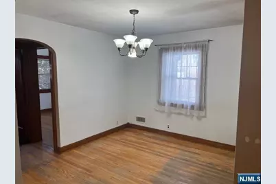 65 Avenue C, Lodi, NJ 07644 - Photo 8