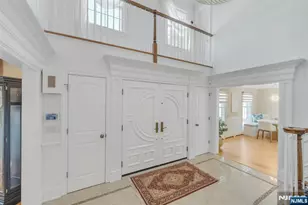 1 Seton Ln, Mahwah, NJ 07430 - Photo 2