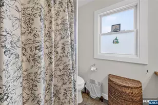 10 Brookside Ave, Hawthorne, NJ 07506 - Photo 38