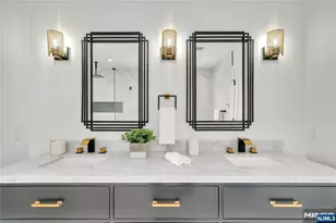428 6th Street 2, Palisades Park, NJ 07650 - Photo 30