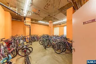 2005 Harmon Cove Tower, Secaucus, NJ 07094 - Photo 46