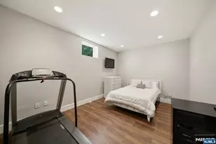 61 Essex Dr, Tenafly, NJ 07670 - Photo 38