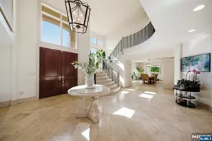 61 Essex Dr, Tenafly, NJ 07670 - Photo 4