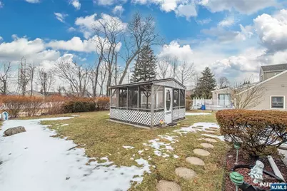 438 Mount Prospect Avenue, Clifton, NJ 07012 - Photo 18