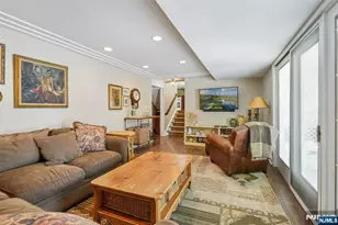 6 Knollwood Dr, Livingston, NJ 07039 - Photo 10