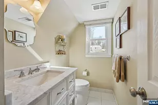 6 Knollwood Dr, Livingston, NJ 07039 - Photo 12