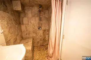 289 Rose St, Newark, NJ 07108 - Photo 18