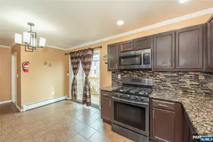 89 Plauderville Ave 10, Garfield, NJ 07026 - Photo 8