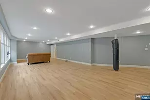 506 Sunderland Rd, Teaneck Township, NJ 07666 - Photo 38