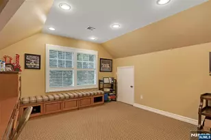 506 Sunderland Rd, Teaneck Township, NJ 07666 - Photo 34