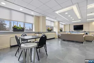 2100 Linwood 17N, Fort Lee, NJ 07024 - Photo 22