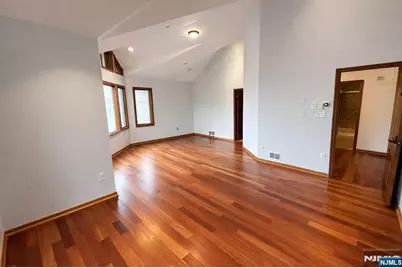 416 Oncrest Terrace, Cliffside Park, NJ 07010 - Photo 20