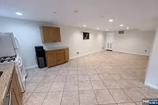 416 Oncrest Terrace, Cliffside Park, NJ 07010 - Photo 28