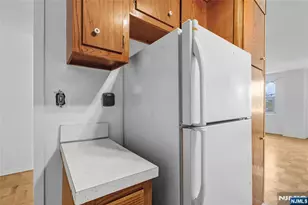 926 Bloomfield 5E, Glen Ridge, NJ 07028 - Photo 16