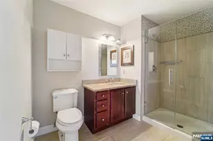 528 Holly Ct, Mahwah, NJ 07430 - Photo 24