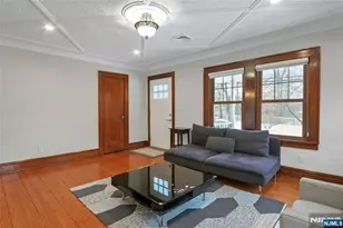 8 Edgewood Ave, Wyckoff Township, NJ 07481 - Photo 8
