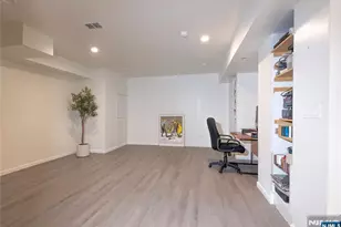 22 Post Ln, Livingston, NJ 07039 - Photo 34