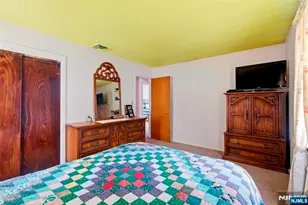 476 Greenway Dr, Leonia, NJ 07605 - Photo 10